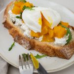 Toast chèvre & courge butternut